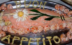 ホテルの敷地内または近くでの食事または食べ物