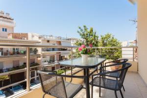 Balkón nebo terasa v ubytování Mary Suites Chania