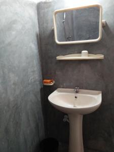 Ванна кімната в Helena Hostel