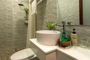 Koupelna v ubytování HODI Hotel