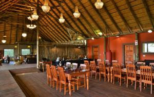 Restaurace v ubytování Jackalberry Chobe