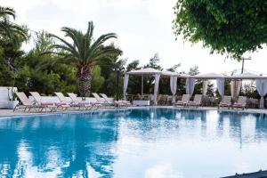 Bazén v ubytování Princess Hotel nebo v jeho okolí