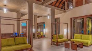 Amora Lagoon Hotel的休息区