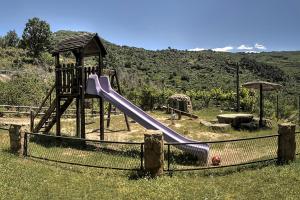 Gallery image of Apartamentos Rurales El Solitario in Baños de Montemayor