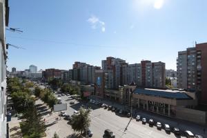a view of a city with buildings and a street at Центр!!! Уют!!! Чистота!!! #1 in Novosibirsk