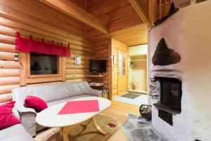 Kuchyň nebo kuchyňský kout v ubytování Jänkäkolo Holiday Home