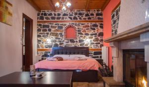 Φωτογραφία από το άλμπουμ του Έναστρον στον Παλαιό Άγιο Αθανάσιο