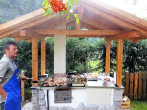 Afbeelding uit fotogalerij van Residence La Zondra in Pozza di Fassa