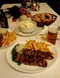 Comida en o cerca de este hostal o pensión