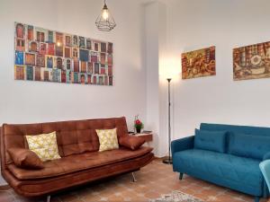 Gallery image of Vintage Apartment Azahar Triana in Seville
