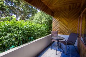 Rõdu või terrass majutusasutuses Hotel Don Taco