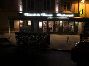 Fotografie z fotogalerie ubytování Logis Hôtel de France v destinaci Rochechouart