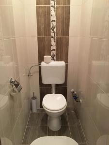 Kúpeľňa v ubytovaní My Home Apartman + 11 fotografií