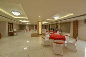 Posezení v ubytování Hotel RR 62-Jaipur City Centre Hotel
