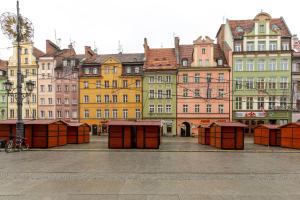Zdjęcie z galerii obiektu LiPsTiCk HoUsE RyNeK we Wrocławiu