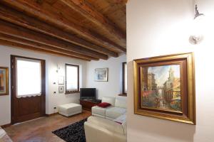 Χώρος καθιστικού στο casa riva piazzola