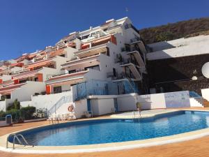 The swimming pool at or close to Casa Mila