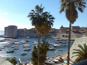 Galeriebild der Unterkunft Serendipity apartment Dubrovnik centre-free parking in Dubrovnik