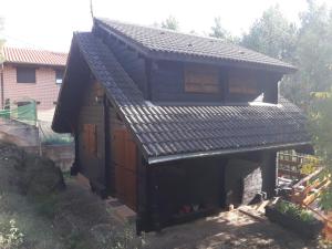 Budova, v ktorej sa dovolenkový dom nachádza