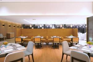Restoran atau tempat lain untuk makan di Kantharyar Serviced Apartment