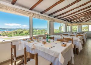 Gallery image of Hotel 3 Botti in Baja Sardinia