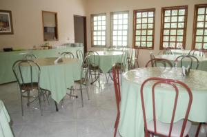 Ресторан / й інші заклади харчування у Hotel 3 Pontões