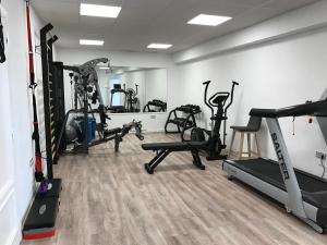 Fitness centrum a/nebo fitness zařízení v ubytování Hotel Agua Azul - Adults Only