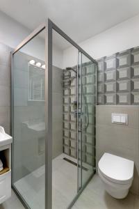 Apartments Viola tesisinde bir banyo