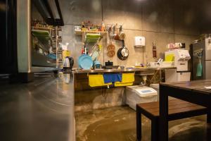 Kuchyň nebo kuchyňský kout v ubytování Hostel Jiizu