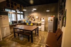 Kuchyň nebo kuchyňský kout v ubytování Hostel Jiizu