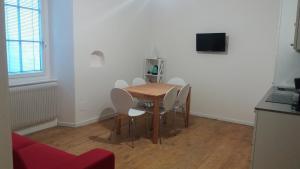 Televízia a/alebo spoločenská miestnosť v ubytovaní La casa di Cì-CÌ