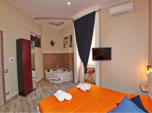 A bed or beds in a room at Artisti Bed&Dreams