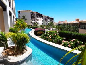 Bazén v ubytování Secrets Puerto Los Cabos Golf & Spa18+ nebo v jeho okolí