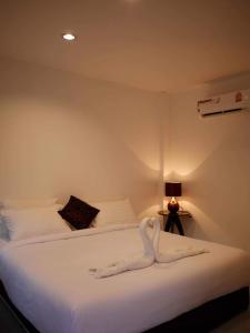 ザ ピンク ホームズ トンサラ 22年 最新料金