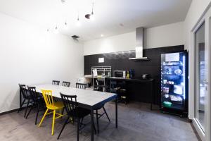 Una cocina o zona de cocina en a&o Frankfurt Ostend