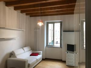TV a/nebo společenská místnost v ubytování MyRoom Città Alta 2