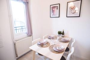 Fotografija v galeriji nastanitve Very central, new and comfy apartment with A/C v Budimpešti