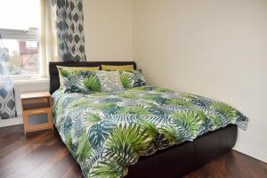 Postel nebo postele na pokoji v ubytování Luxury Duplex Apartment