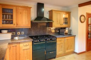 Gallery image of Dallachulish Lodge in Creagan +38 photos