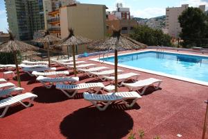 Bazén v ubytování Hotel Jardín nebo v jeho okolí