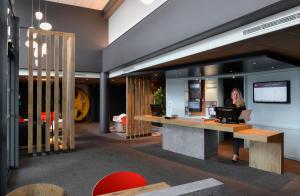 โทรทัศน์และ/หรือระบบความบันเทิงของ ibis Caen Porte De Bretagne