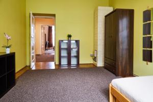 Posteľ alebo postele v izbe v ubytovaní Calm apartments Pedzichow street