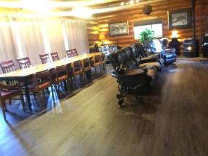 Billede fra billedgalleriet på Summit River Lodge & Campsites i Valemount