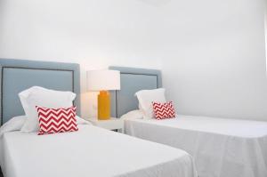 Kép Apartamento con vistas al mar en Playa Paraiso szállásáról Villajoyosában a galériában