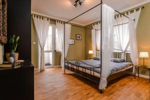 Lova arba lovos apgyvendinimo įstaigoje cО́coEllie - aesthetic, two bedroom apartment, next to the National Palace of Culture