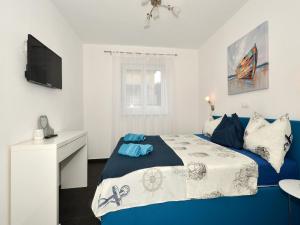 Postel nebo postele na pokoji v ubytování Deluxe Apartman Porto + 37 fotografií