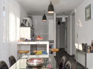 Kuchyň nebo kuchyňský kout v ubytování Deluxe Apartman Porto