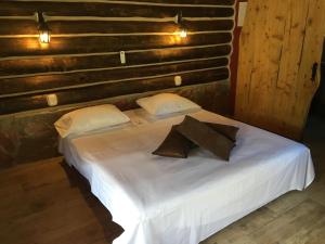 Кровать или кровати в номере Damiro