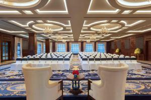 Fortune Select Forest Hill, Kasauli - Member ITC Hotels' Group商务区和/或会议室