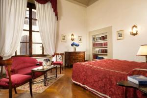 Posezení v ubytování Palazzo Niccolini al Duomo Residenza D'Epoca